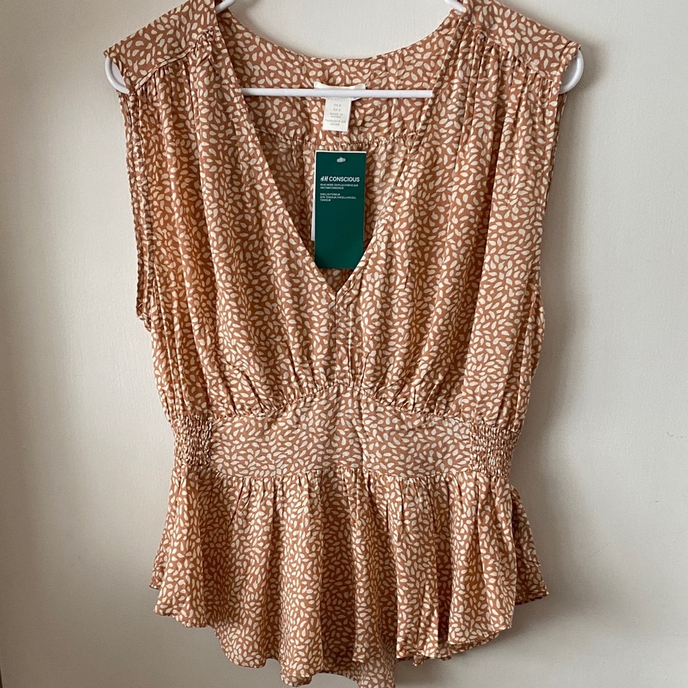 H&M Brown Patterned Sleeveless Blouse